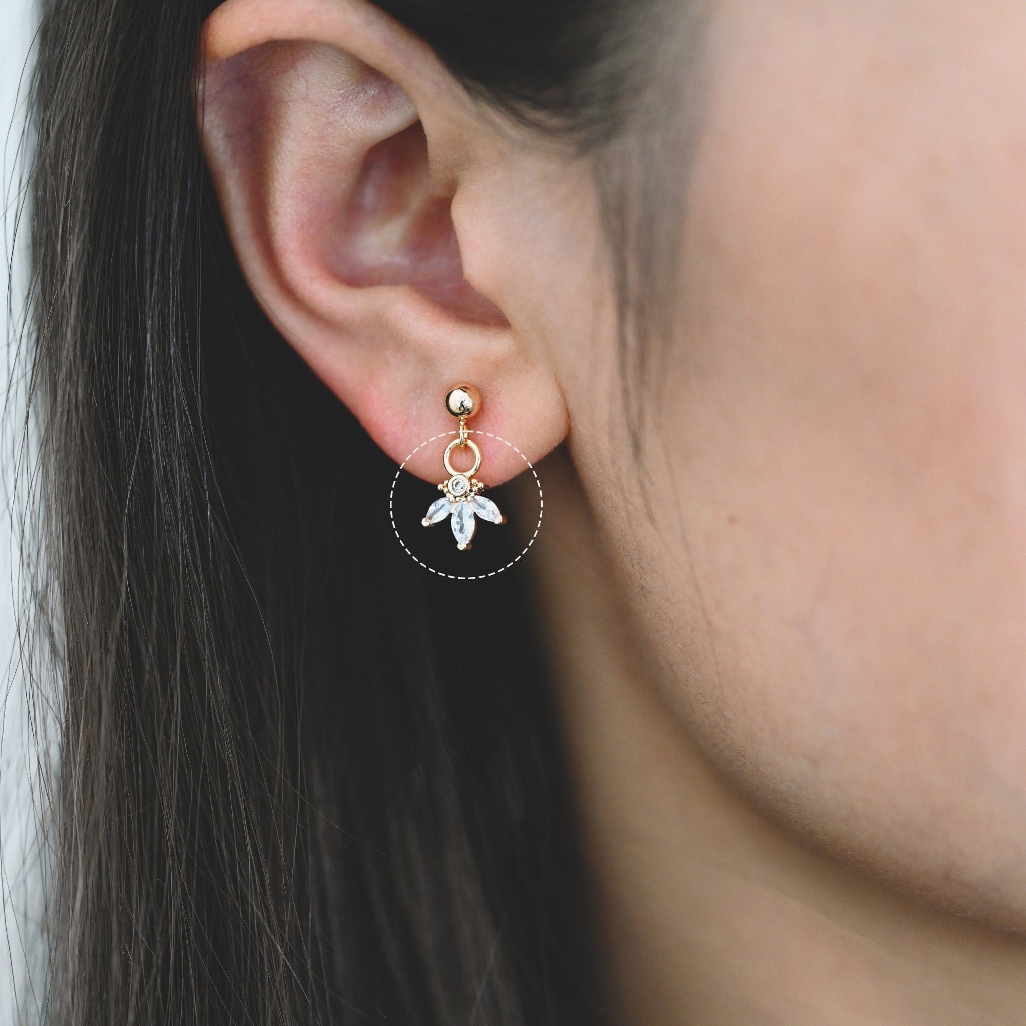 4pcs Emerald CZ Pave Flower Charm 12x9mm, Real Gold plated Brass Leaf Pendants (GB-4130-A)